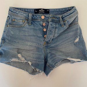 Hollister High-Rise Mom Jean Shorts Size 1